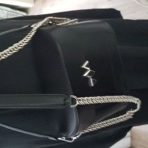 Marissa Webb *rare* Cylinder double handle Analog bag - Black & Gold